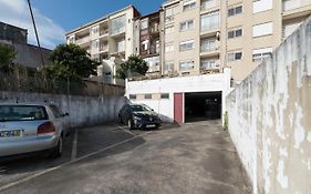 Lovelystay - The Porto Getaway W/ Free Parking
