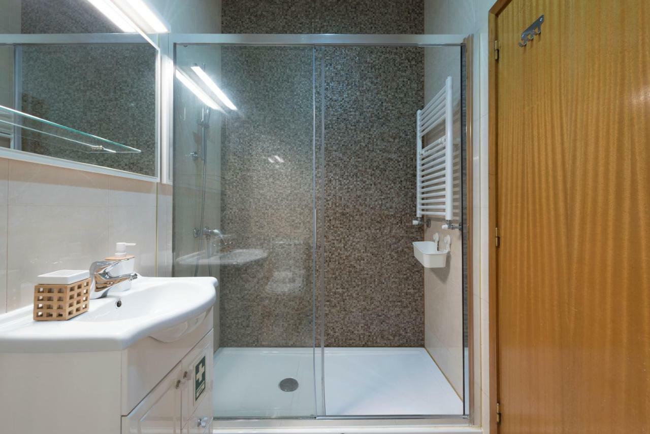 Lovelystay - The Porto Getaway W/ Free Parking Buitenkant foto